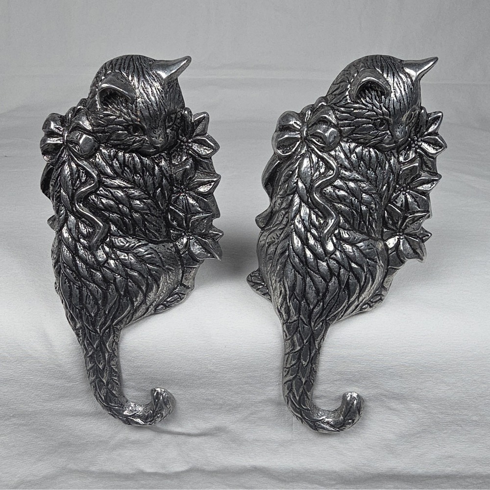 Lot of 2 Vintage Carson Pewter Cat Shelf Sitters # 96069 Book Case Decor Flowers